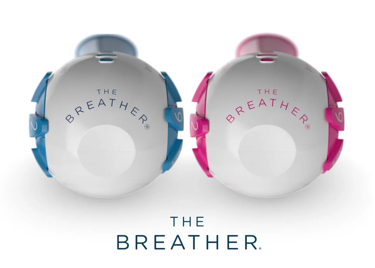 The Breather breathing trainers in blue and pink – devices for respiratory muscle training