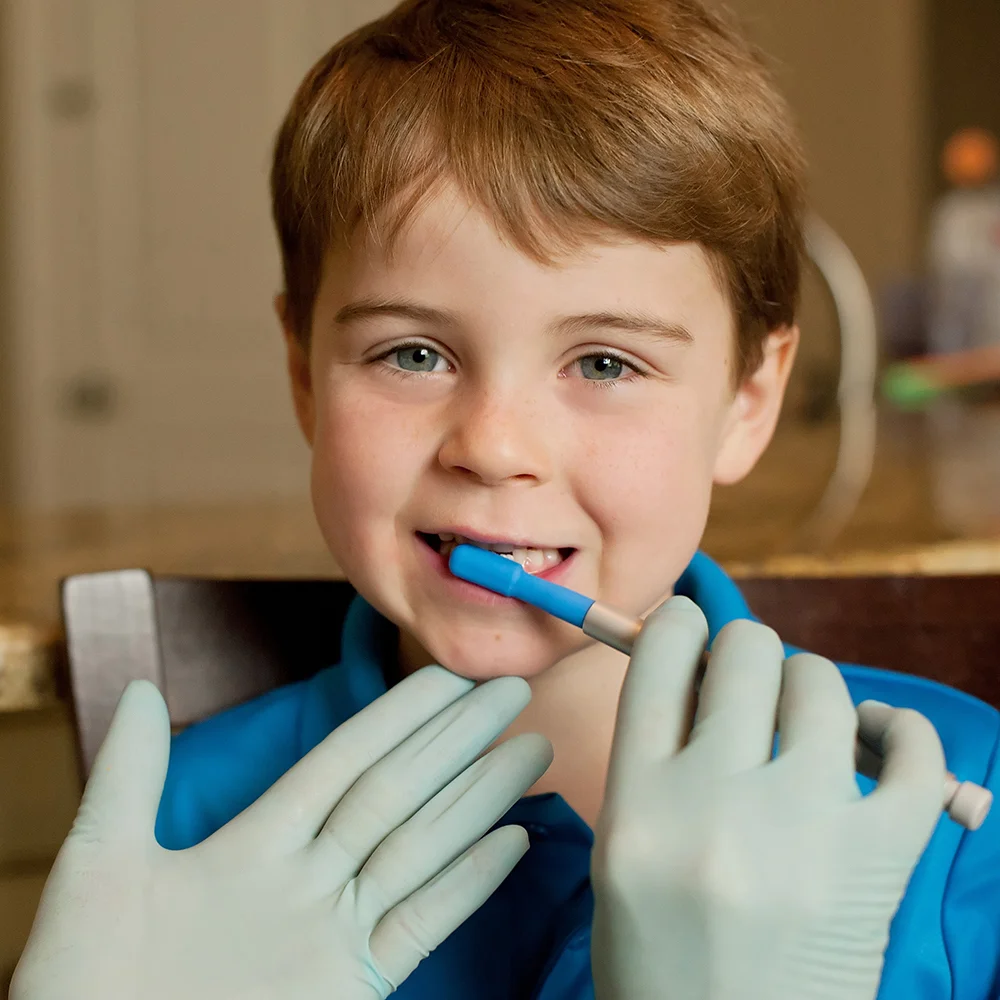 ARK Testina Spazzola – facilita il passaggio allo spazzolino classico con setole rigide